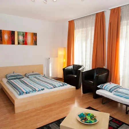 Gabriella In The Downtown. Budapeszt